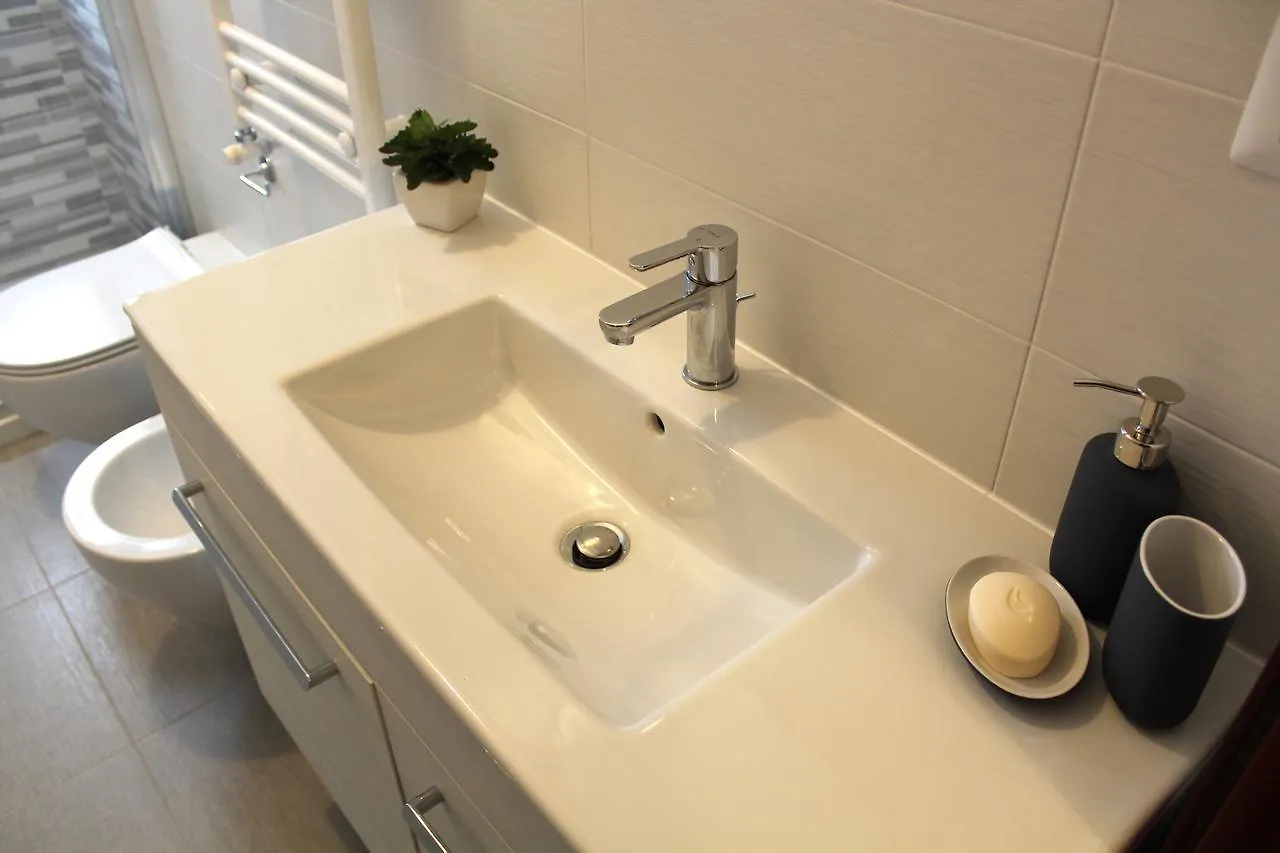 Apartment Sant'Antonio Bari 0*,