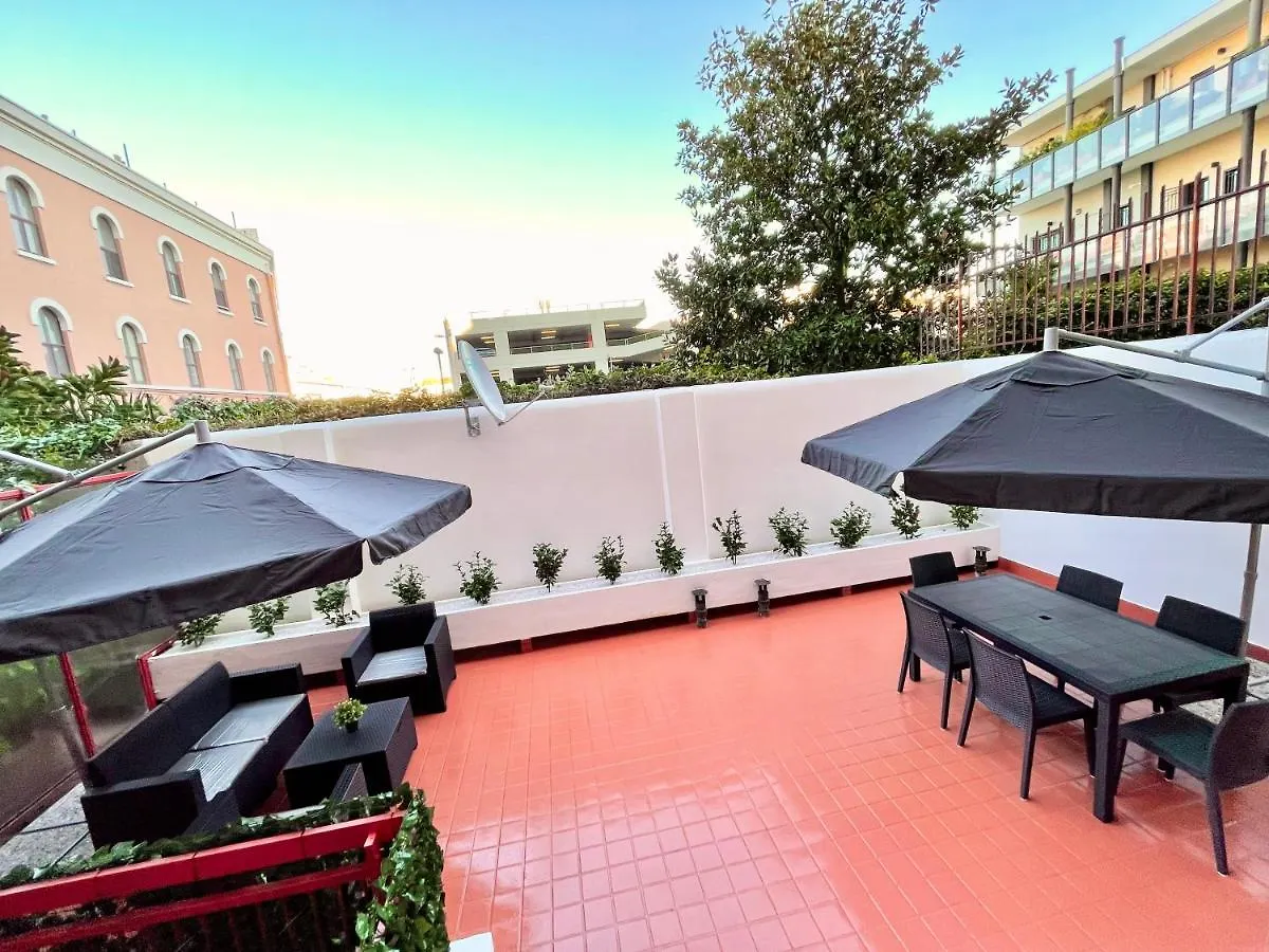 Apartment Sant'Antonio 바리 0*,